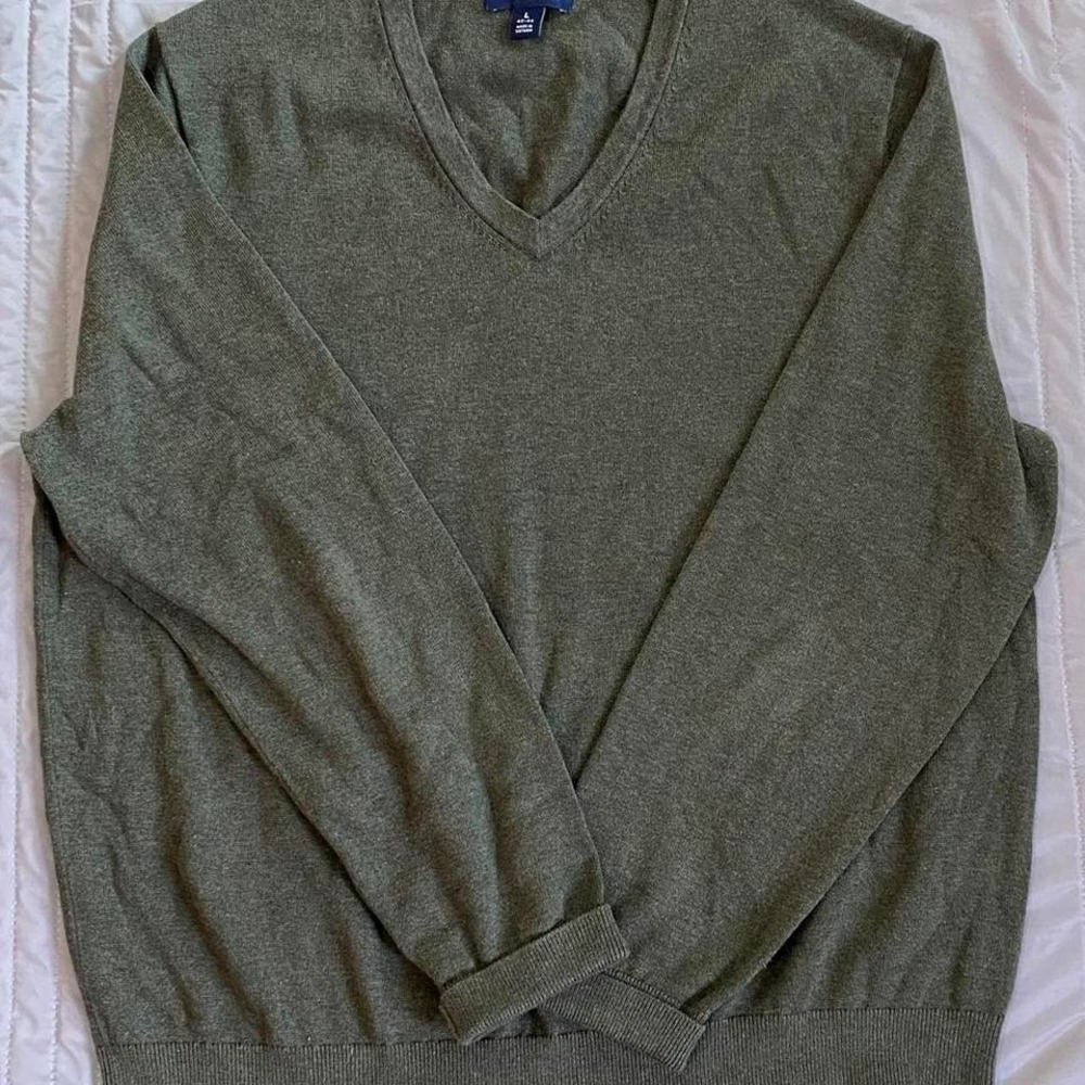 Green Lands End V-neck sweater size‎ Large